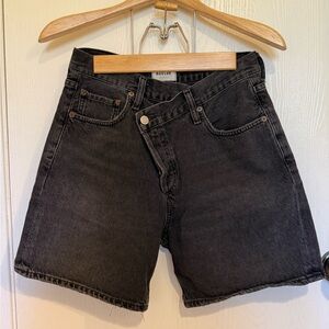 AGOLDE Criss Cross Short in Black Sz 26